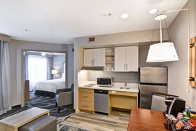 Homewood Suites by Hilton Hartford / Windsor Locks