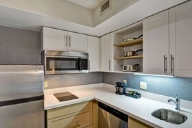 Homewood Suites by Hilton Hartford / Windsor Locks