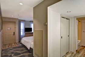 Homewood Suites by Hilton Hartford / Windsor Locks