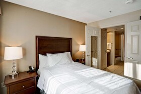Homewood Suites by Hilton Hartford / Windsor Locks