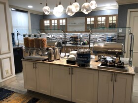 Homewood Suites by Hilton Hartford / Windsor Locks