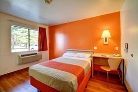 Motel 6 Hartford-Windsor Locks