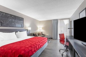Ramada by Wyndham Windsor Locks
