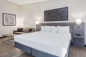 Ramada by Wyndham Windsor Locks