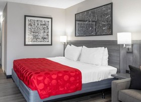 Ramada by Wyndham Windsor Locks