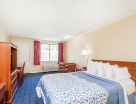 Days Inn by Wyndham Dover Downtown