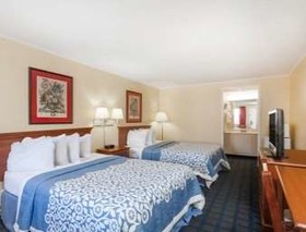 Days Inn by Wyndham Dover Downtown