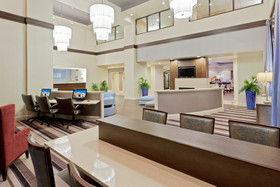 Holiday Inn Express & Suites Dover