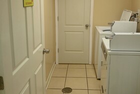 Super 8 by Wyndham Dover