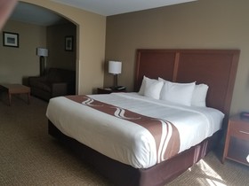 Quality Inn & Suites
