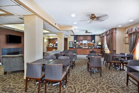 Holiday Inn Express & Suites Harrington