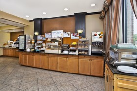 Holiday Inn Express & Suites Harrington