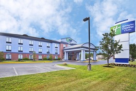 Holiday Inn Express & Suites Harrington