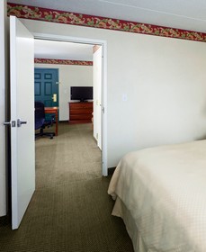 Christiana Inn and Suites