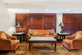 Days Inn by Wyndham Newark Wilmington