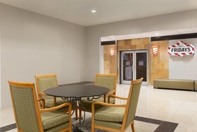 Embassy Suites Newark Wilmington South