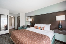 Staybridge Suites Wilmington-Newark
