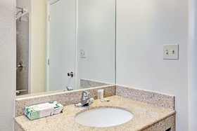 Super 8 by Wyndham Newark DE