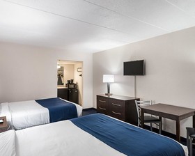 Econo Lodge Inn & Suites Resort - Rehoboth Beach