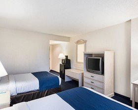 Econo Lodge Inn & Suites Resort - Rehoboth Beach
