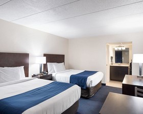 Econo Lodge Inn & Suites Resort - Rehoboth Beach