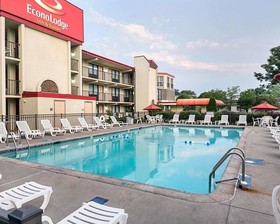 Econo Lodge Inn & Suites Resort - Rehoboth Beach