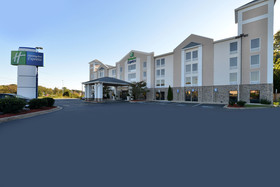 Holiday Inn Express Seaford-Route 13