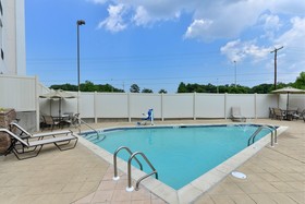 Holiday Inn Express Seaford-Route 13