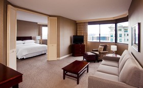 Sheraton Suites Wilmington Downtown