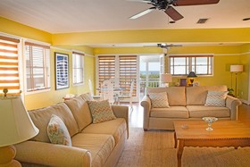 Elizabeth Pointe Lodge