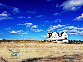 Elizabeth Pointe Lodge