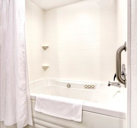 Holiday Inn Express Hotel & Suites Arcadia