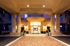 Holiday Inn Express Hotel & Suites Arcadia