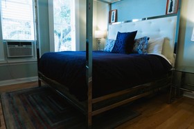 Oak Park Inn