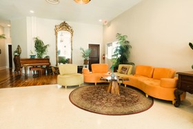 Oak Park Inn