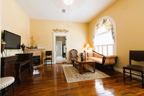 Oak Park Inn