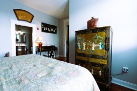 Oak Park Inn