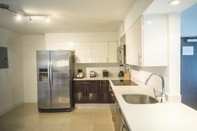 Beach Haus Bal Harbour