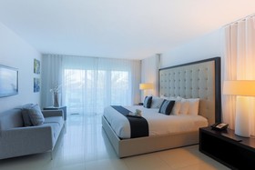 Beach Haus Bal Harbour
