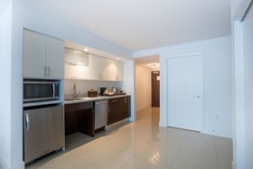 Beach Haus Bal Harbour