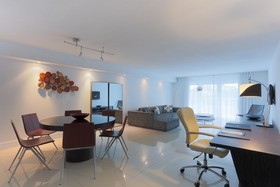 Beach Haus Bal Harbour