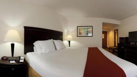 Holiday Inn Express & Suites Bartow