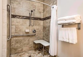 Holiday Inn Express & Suites Bartow