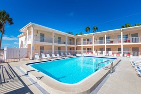 Belleair Beach Resort Motel by Magnuson Worldwide