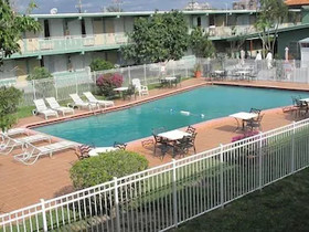 Boca Raton's Boca Inn