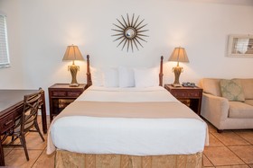 Ocean Lodge