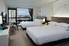 Waterstone Resort & Marina Boca Raton, Curio Collection by Hilton
