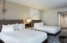Waterstone Resort & Marina Boca Raton, Curio Collection by Hilton