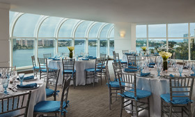 Waterstone Resort & Marina Boca Raton, Curio Collection by Hilton