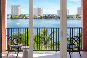 Yacht Club at The Boca Raton
